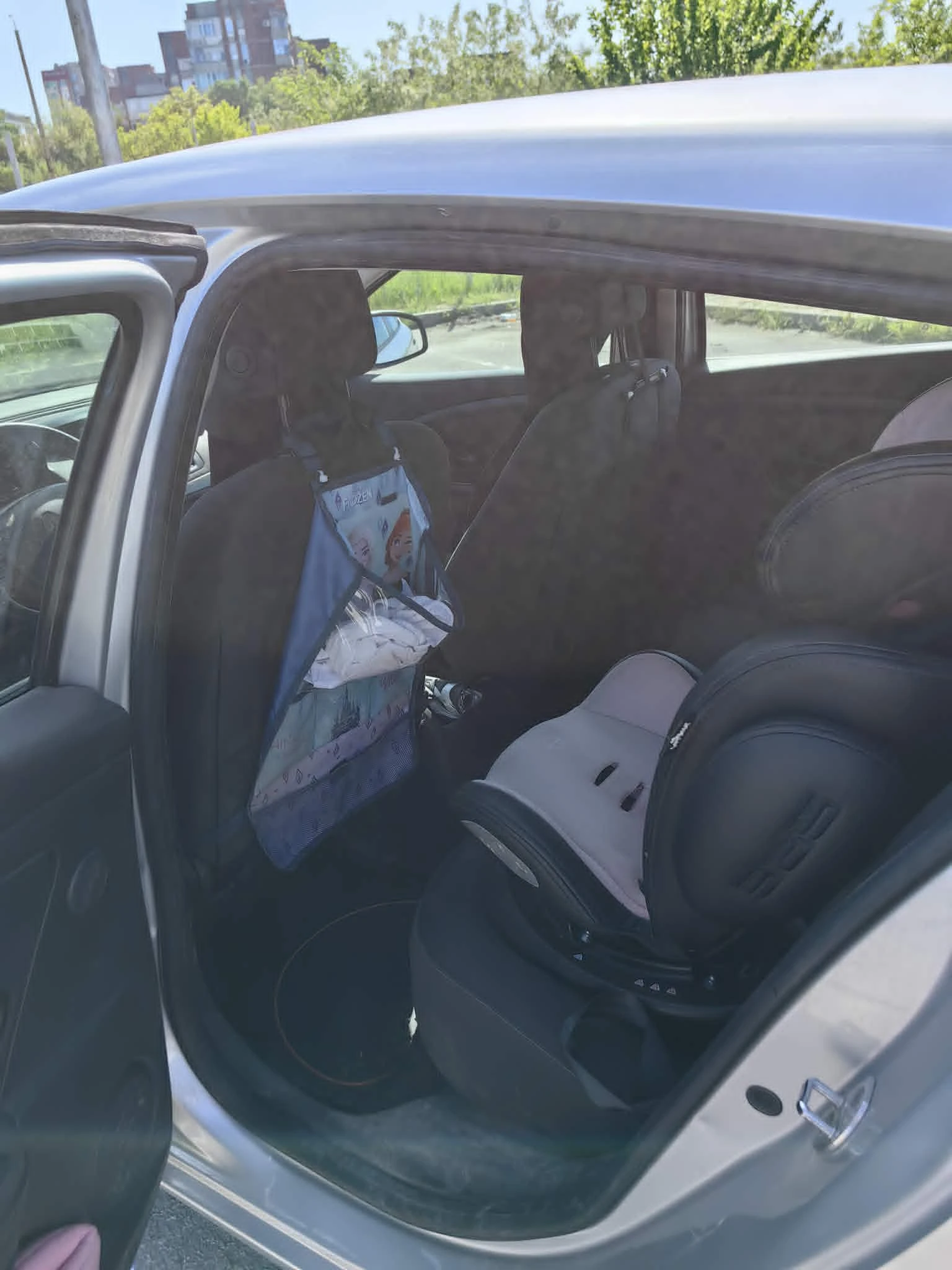 Renault Megane, снимка 15 - Автомобили и джипове - 54555668