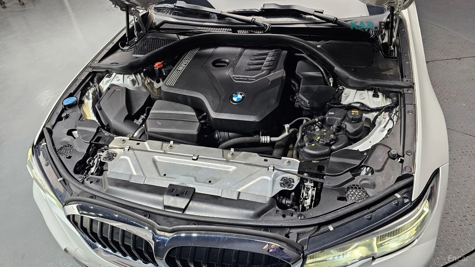 BMW 330 * xDrive* M-SPORT* КОЖА* ПОДГРЕВ* ПАНОРАМА* HEAD-U, снимка 6 - Автомобили и джипове - 54659434