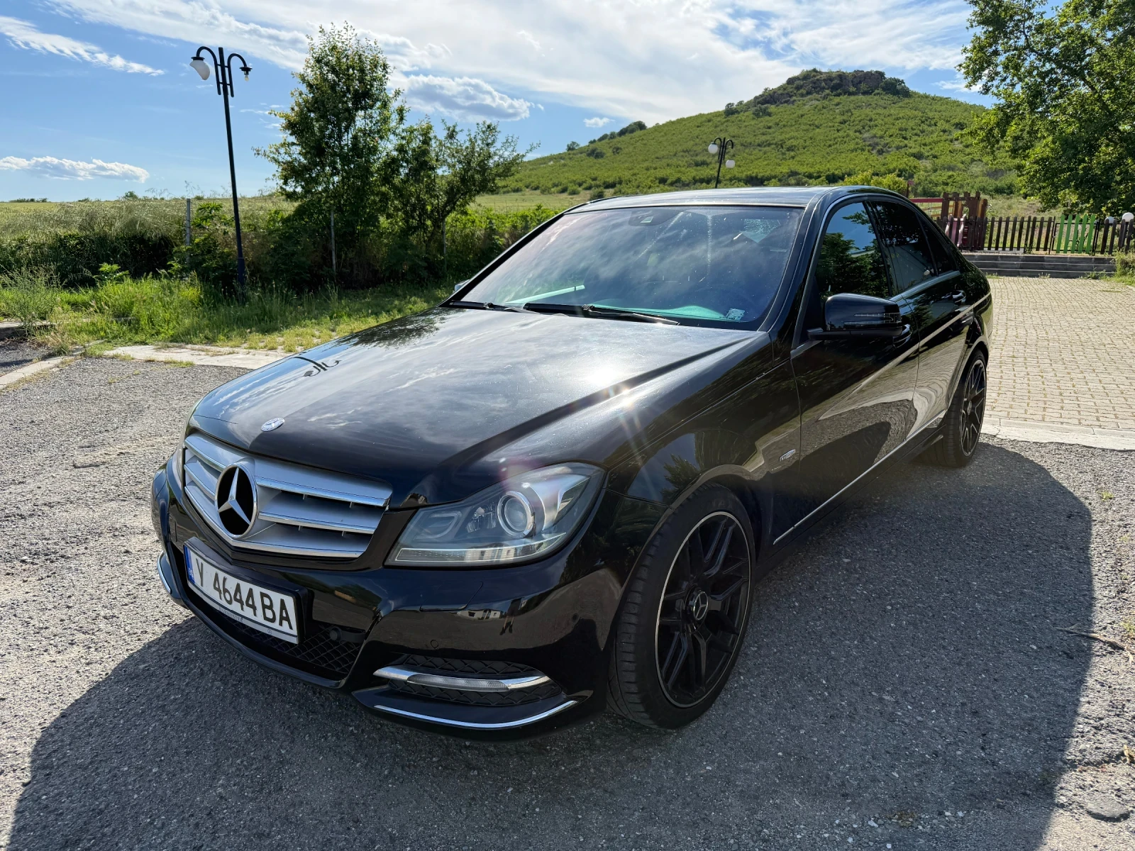 Mercedes-Benz C 250, снимка 2 - Автомобили и джипове - 54721816