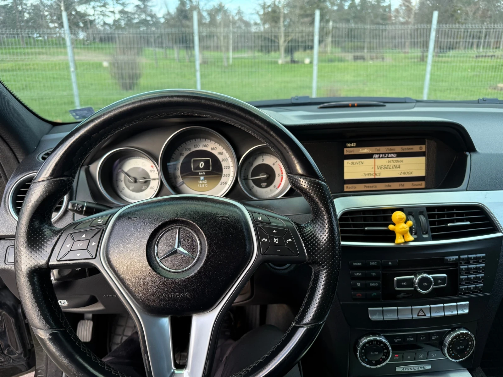 Mercedes-Benz C 250, снимка 8 - Автомобили и джипове - 54721816