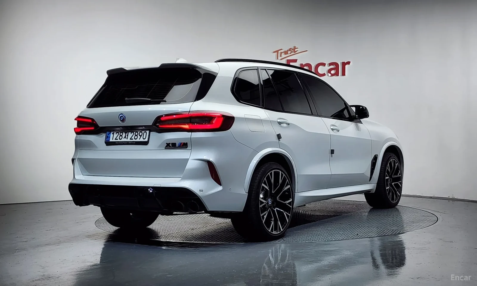BMW X5M COMPETION* UNIKAT* FULL EKSTRI* TOP* TOP* TOP, снимка 2 - Автомобили и джипове - 55188735
