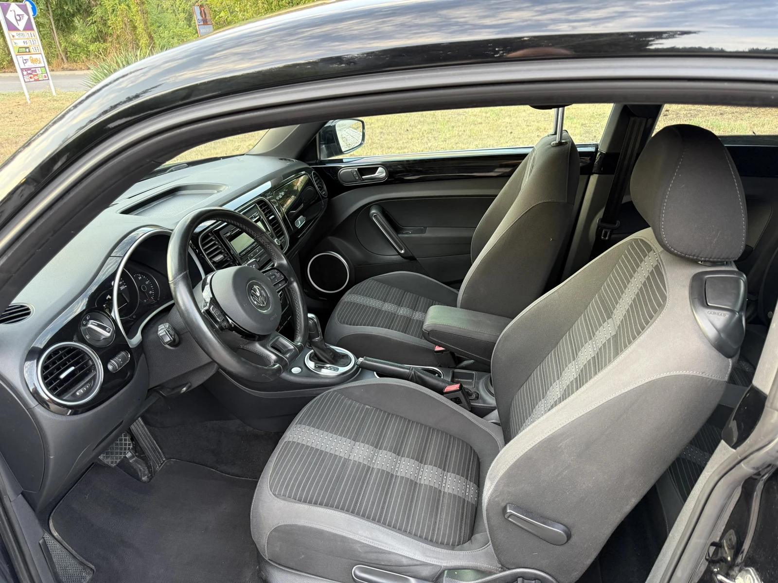 VW New beetle 2.5 170к.с, снимка 8 - Автомобили и джипове - 55838104