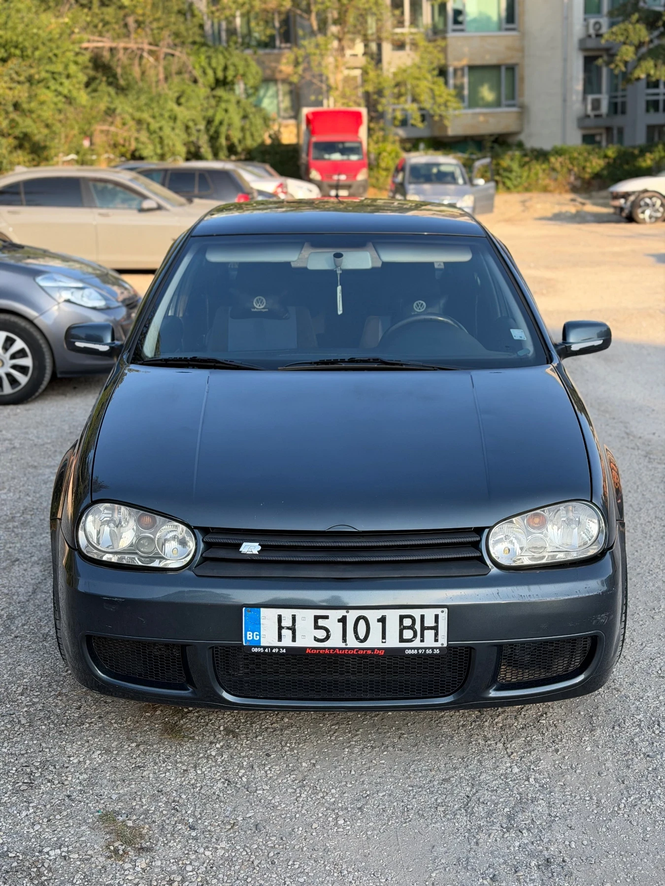 VW Golf 1.9TDI 110+ + к.с. R32, снимка 8 - Автомобили и джипове - 55945699