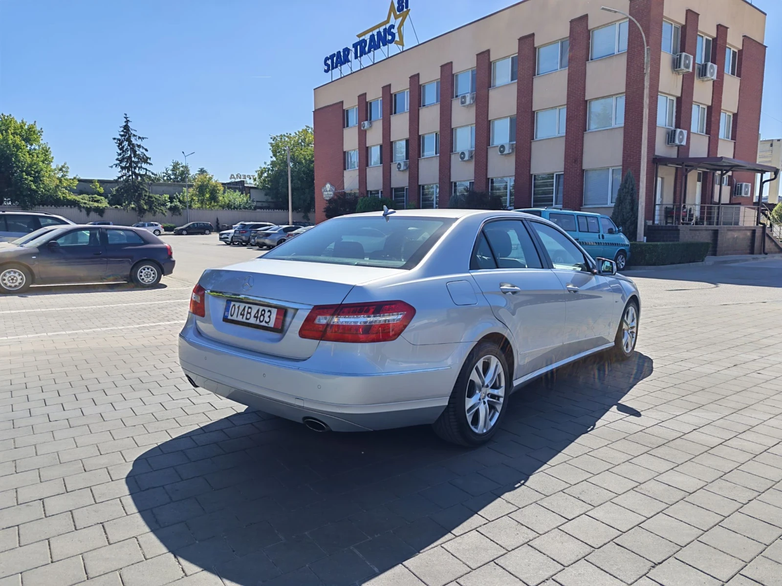 Mercedes-Benz E 350 CDI Avangarde, снимка 5 - Автомобили и джипове - 55982139
