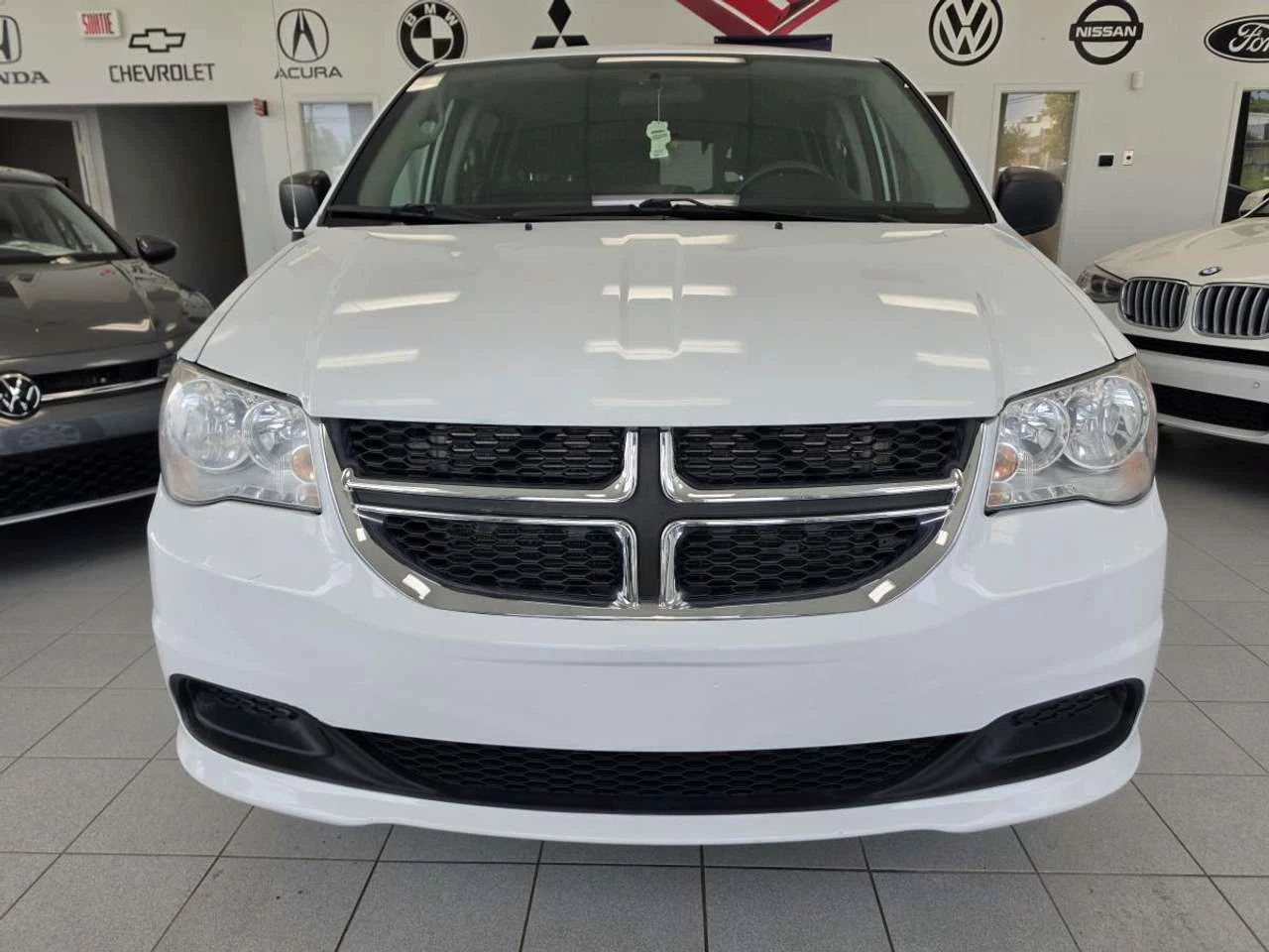 Dodge Caravan SXT 2RM / 3, 6 L, снимка 2 - Автомобили и джипове - 56527948