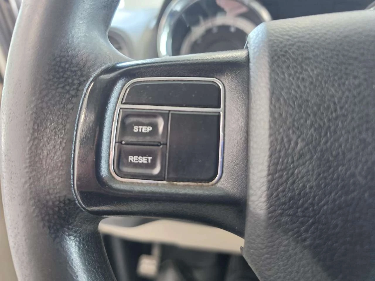Dodge Caravan SXT 2RM / 3, 6 L, снимка 10 - Автомобили и джипове - 56527948