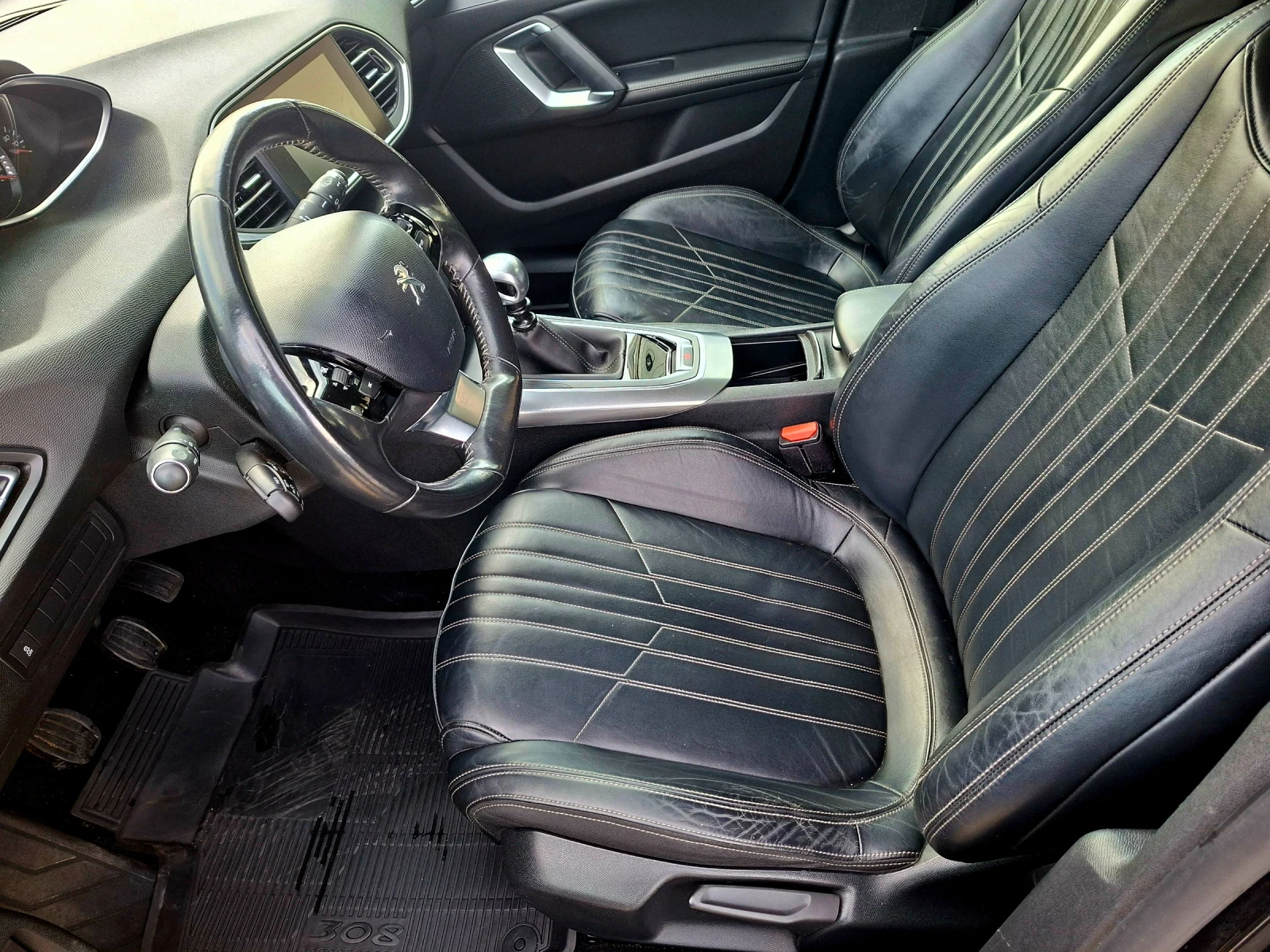 Peugeot 308, снимка 13 - Автомобили и джипове - 56559733