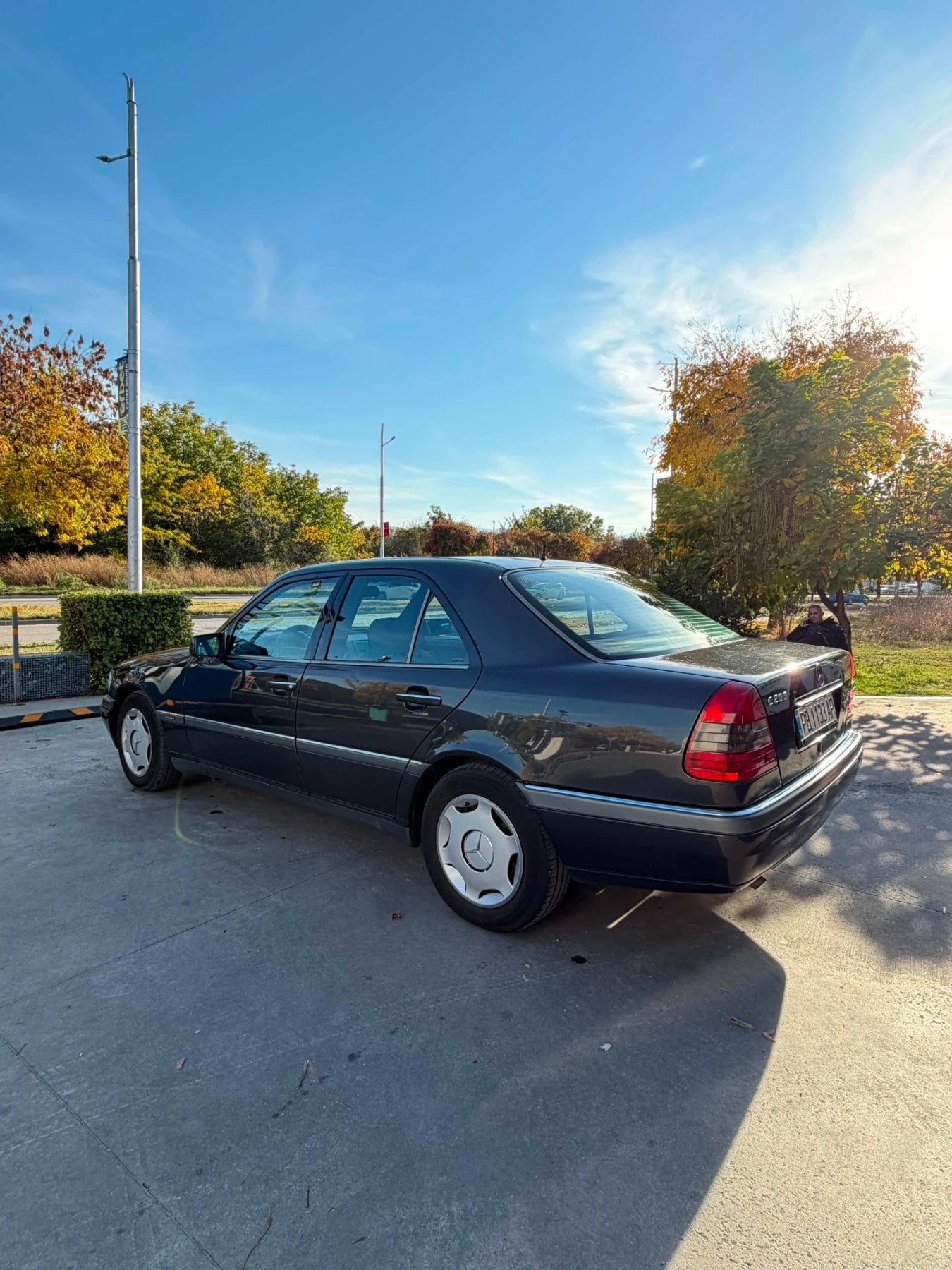 Mercedes-Benz C 200, снимка 4 - Автомобили и джипове - 56583480