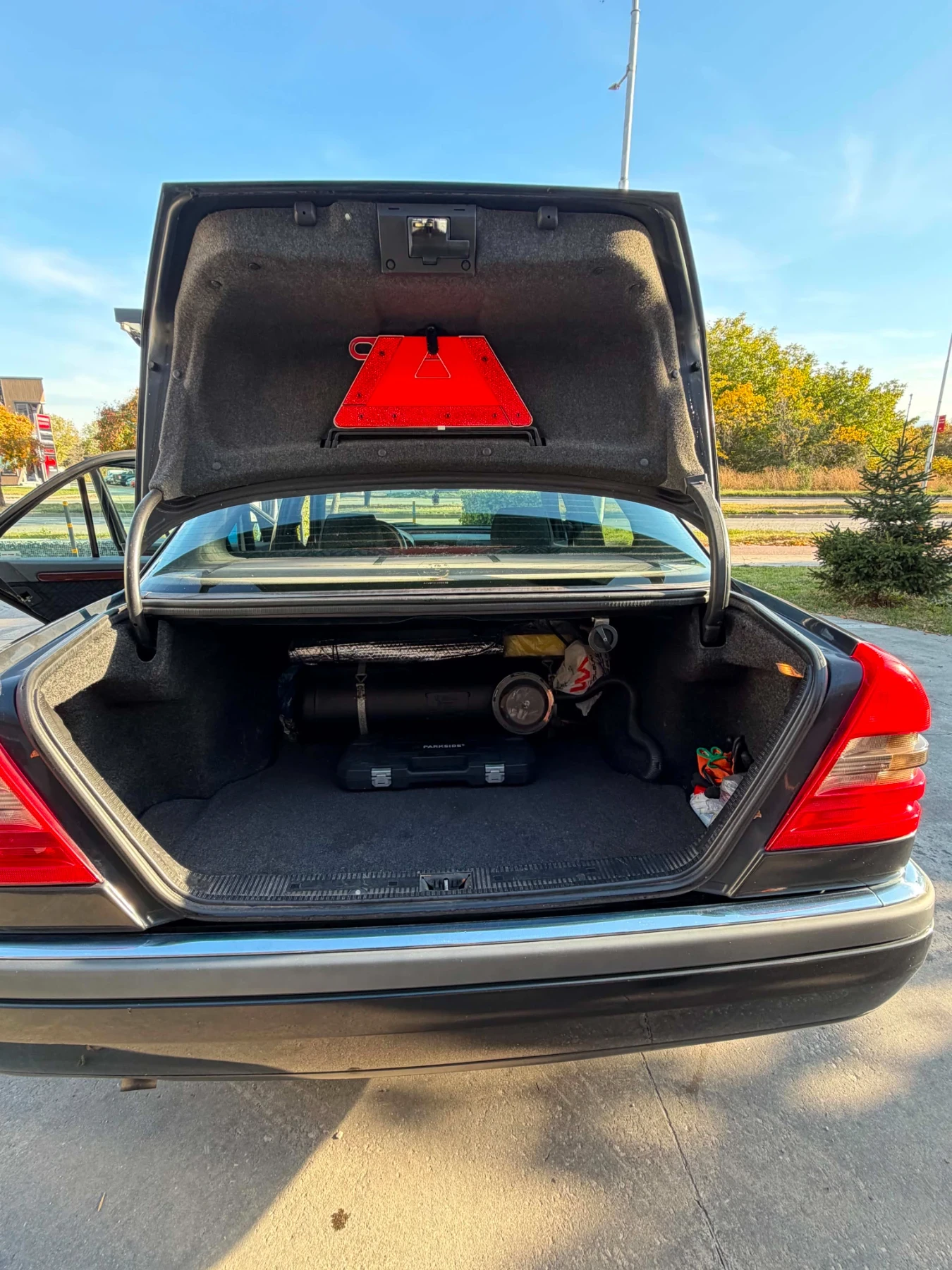 Mercedes-Benz C 200, снимка 11 - Автомобили и джипове - 56583480