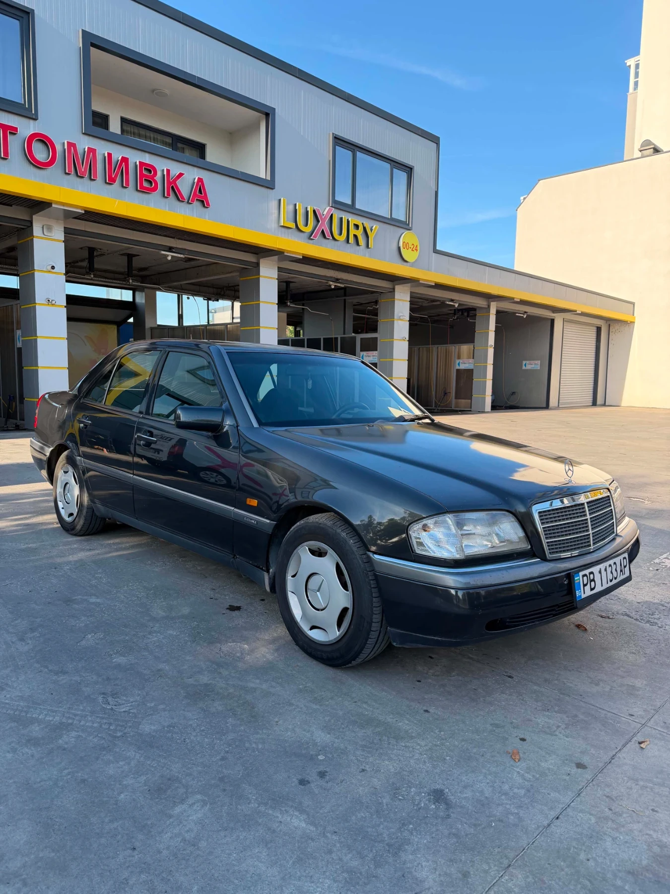 Mercedes-Benz C 200, снимка 7 - Автомобили и джипове - 56583480