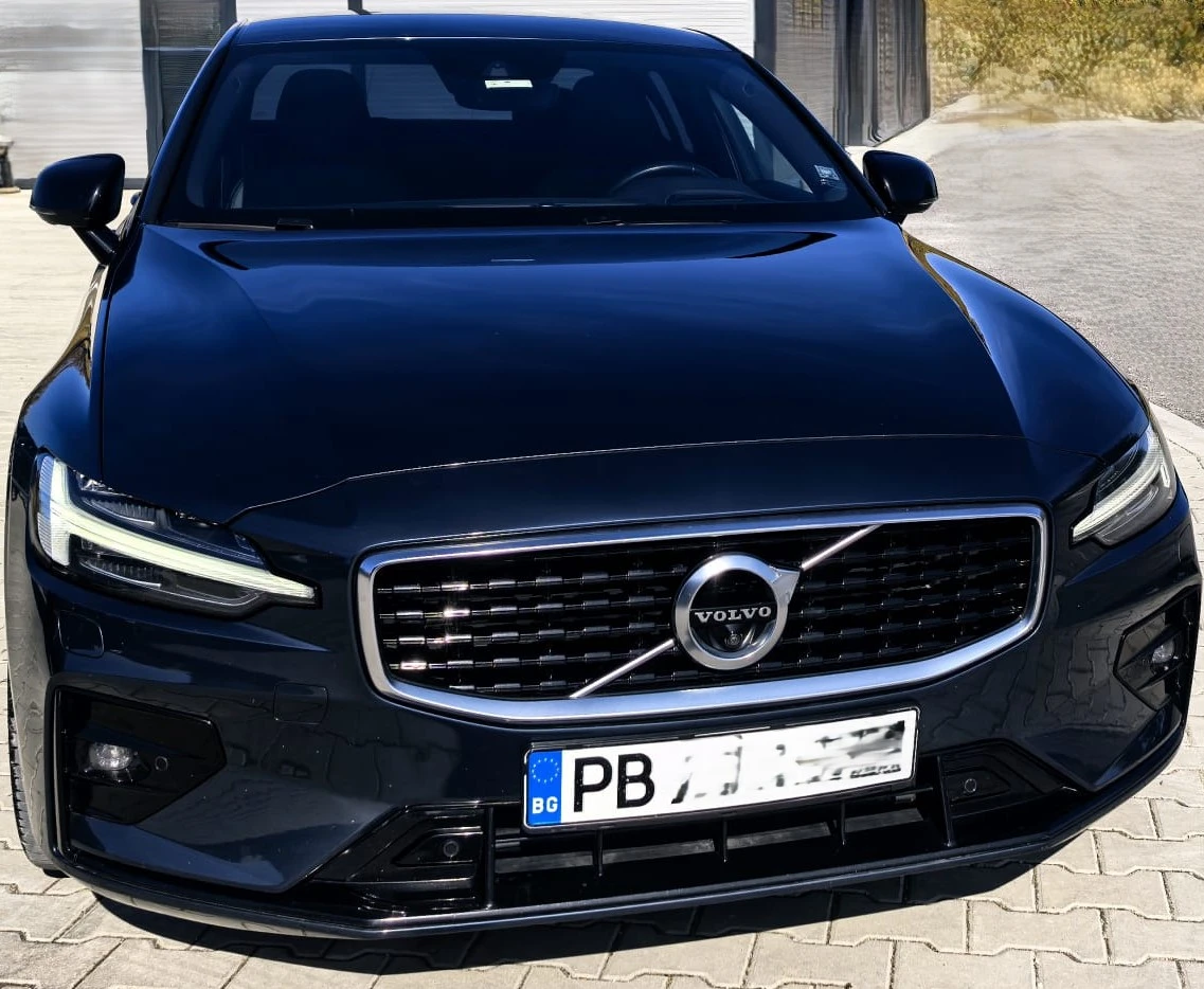 Volvo S60 R-DESIGN T5