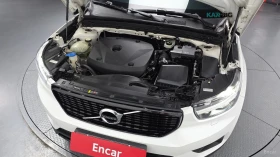 Volvo XC40 T4* R-DESIGN* DISTRONIC* КАМЕРА* ПАНОРАМА* , снимка 17