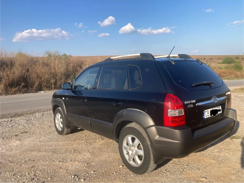 Hyundai Tucson, снимка 3 - Автомобили и джипове - 47323002