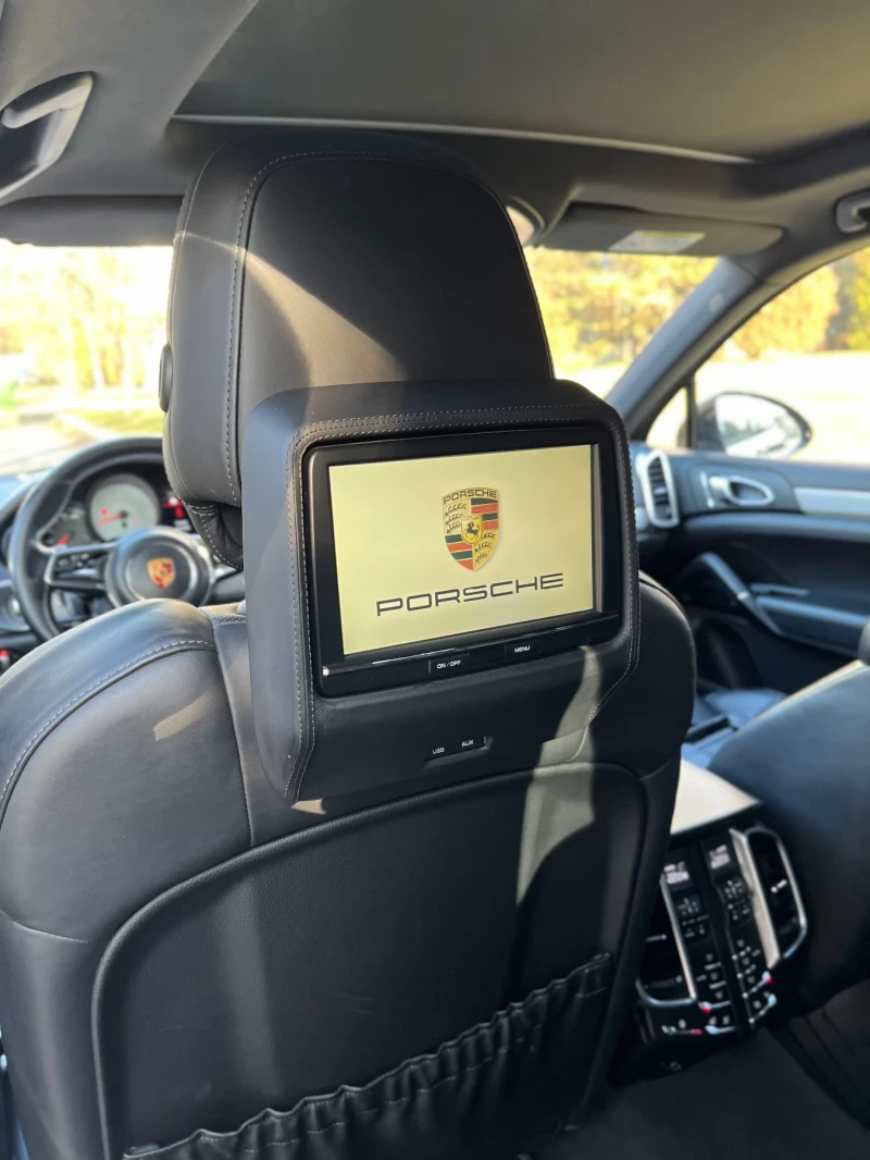 Porsche Cayenne PCCB/вентилация/вакум/ТВ/N1/LED фарове, снимка 7 - Автомобили и джипове - 50972939