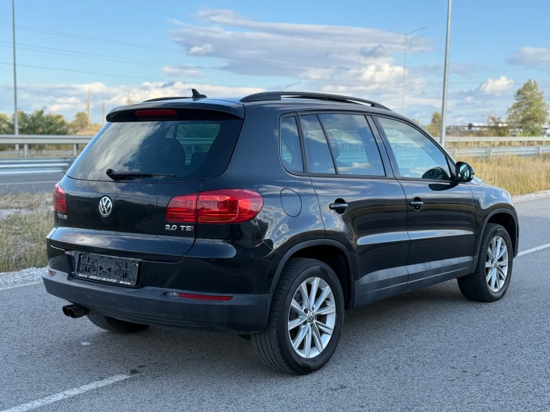 VW Tiguan, снимка 4 - Автомобили и джипове - 52244467
