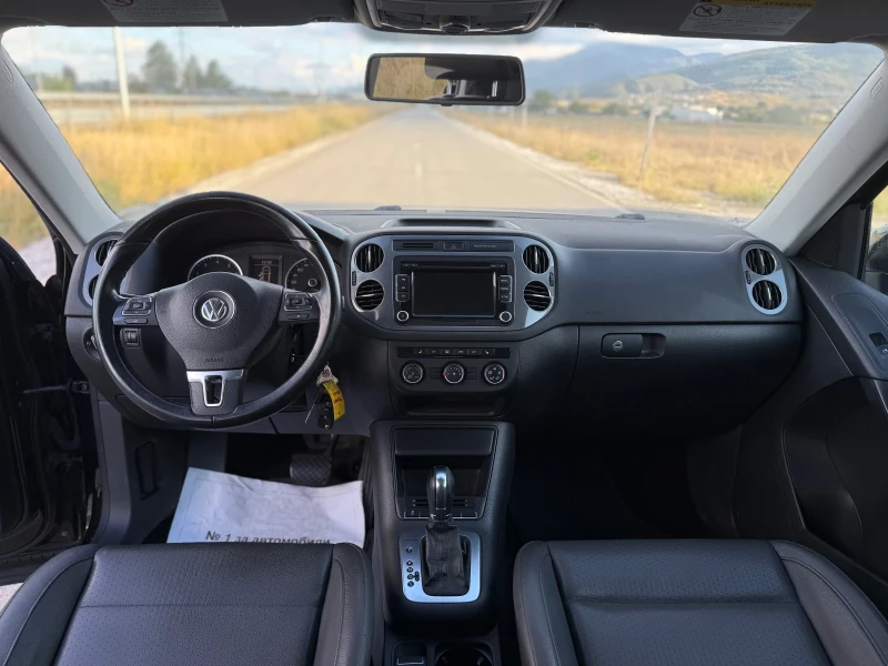 VW Tiguan, снимка 12 - Автомобили и джипове - 52244467