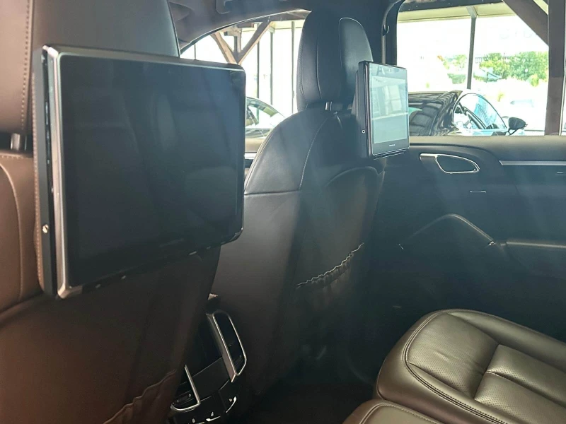 Porsche Cayenne Turbo/PDLS/RSE/Обдухване/BOSE/Sport Chrono/Панорам, снимка 10 - Автомобили и джипове - 52409563