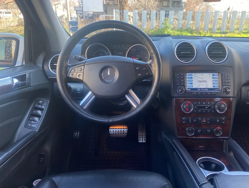 Mercedes-Benz GL 320, снимка 5 - Автомобили и джипове - 52912636