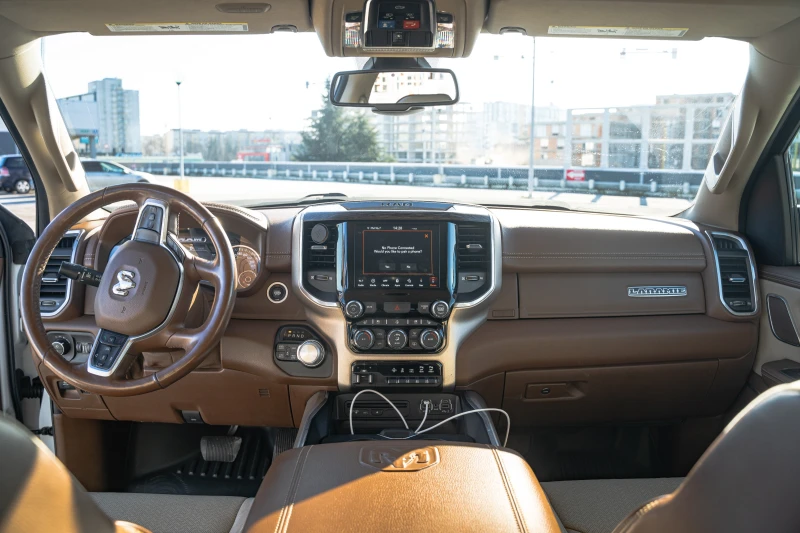 Dodge RAM 1500 5.7 HEMI/Laramie/LPG, снимка 5 - Автомобили и джипове - 53268980