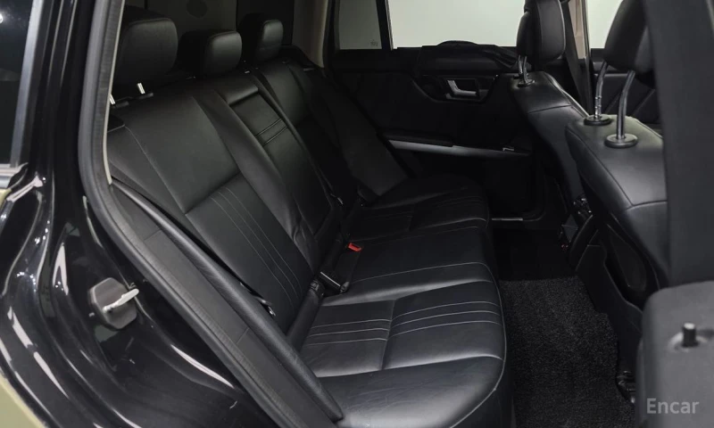 Mercedes-Benz GLK, снимка 12 - Автомобили и джипове - 53343609