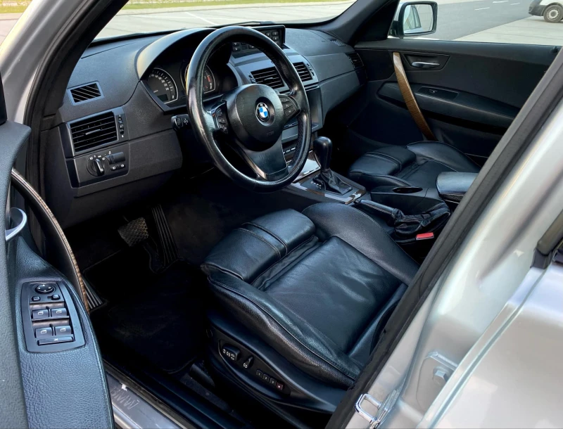 BMW X3 3.0D Автомат/xDrive/Панорама/Спорт Пакет, снимка 10 - Автомобили и джипове - 53537305