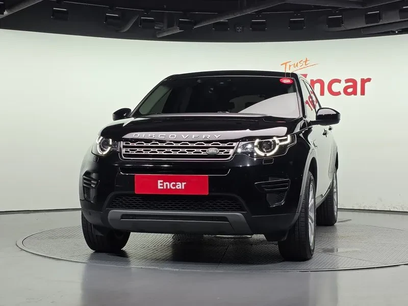 Land Rover Discovery Sport 2.0 Td4 Se, снимка 3 - Автомобили и джипове - 55652970