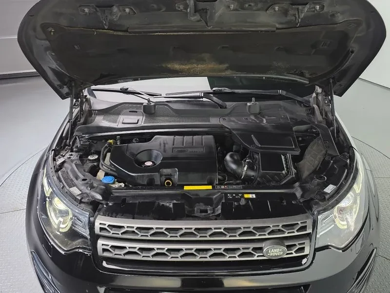Land Rover Discovery Sport 2.0 Td4 Se, снимка 6 - Автомобили и джипове - 55652970