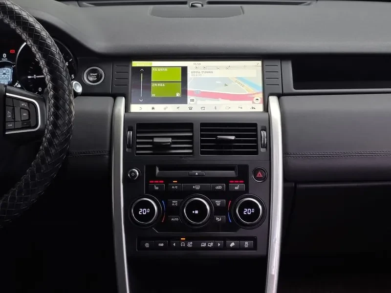 Land Rover Discovery Sport 2.0 Td4 Se, снимка 13 - Автомобили и джипове - 55652970