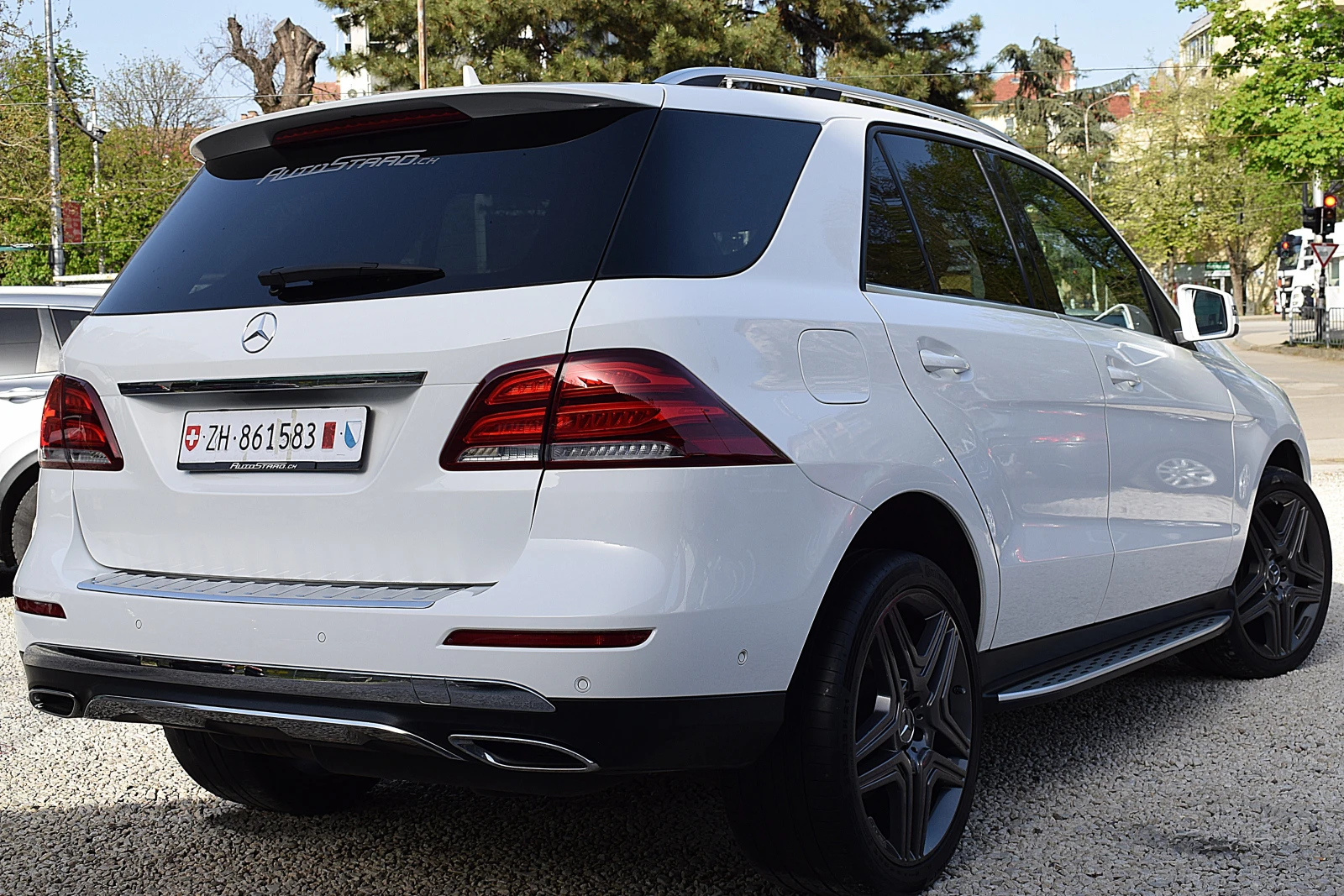 Mercedes-Benz GLE 350 ШВЕЙЦАРИЯ/LUX/Designo/4Matic/9G-Tronic - изображение 4