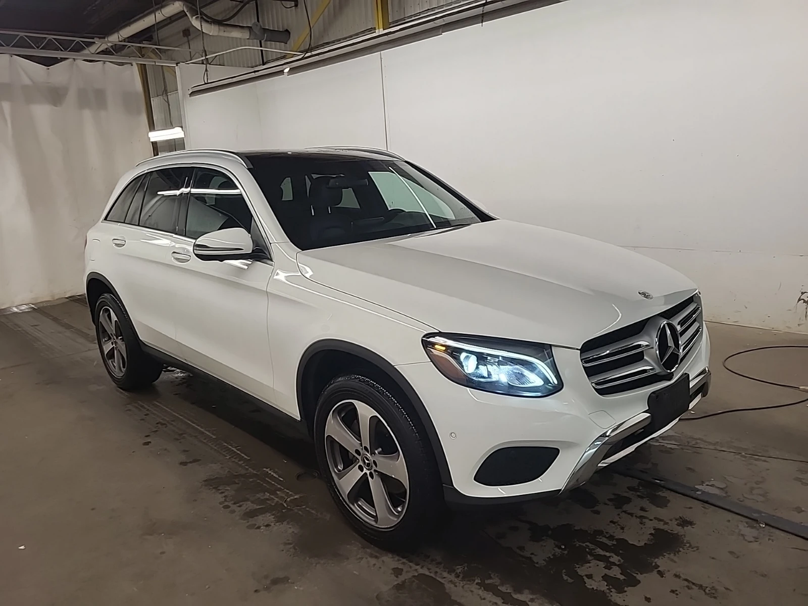 Mercedes-Benz GLC 300 KEYLESS/360 KAMEPA/LANE ASSIST/NAVI/PANO | Mobile.bg   2