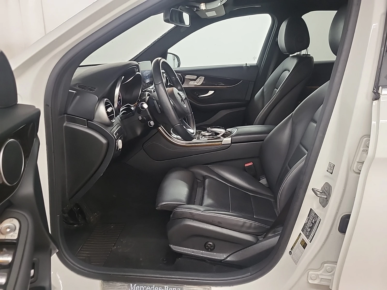 Mercedes-Benz GLC 300 KEYLESS/360 KAMEPA/LANE ASSIST/NAVI/PANO | Mobile.bg   11