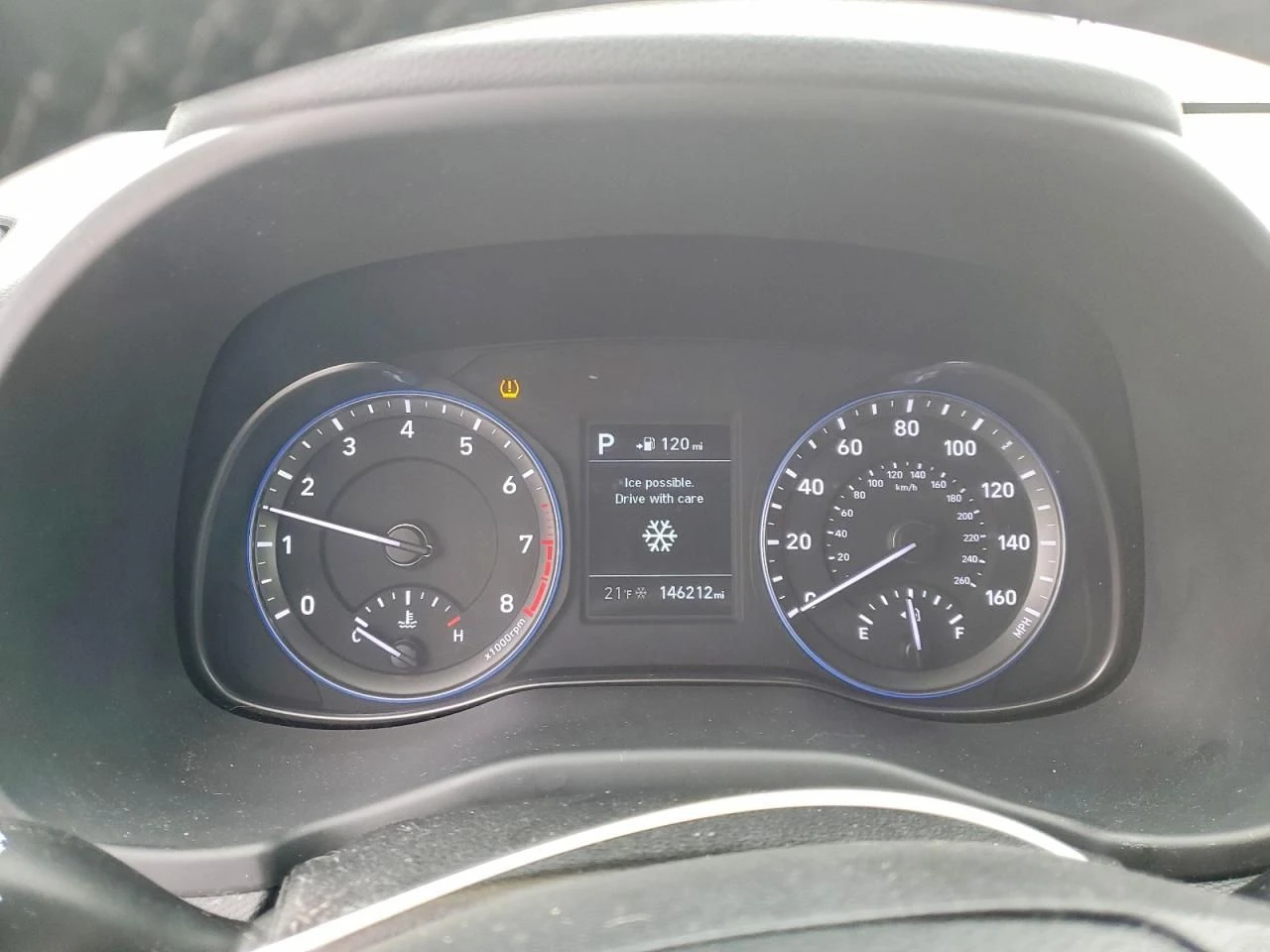 Hyundai Kona  - изображение 9