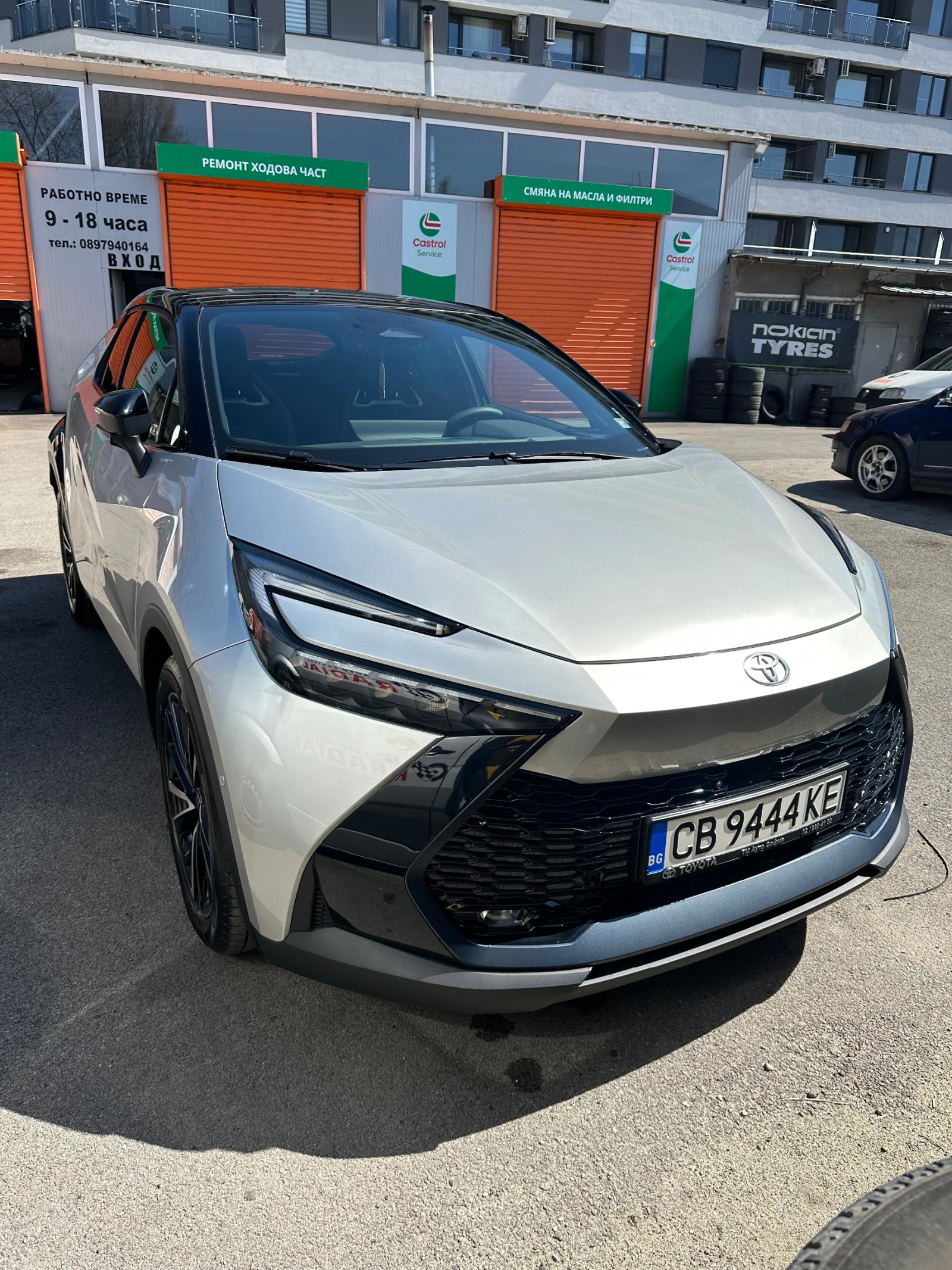 Toyota C-HR 2.0хибрид - изображение 3