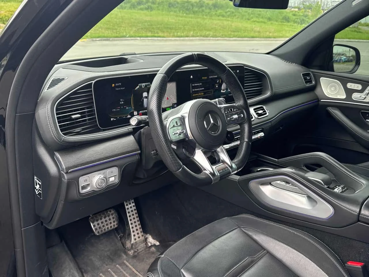 Mercedes-Benz GLE 63 S AMG * МАСАЖИ* ДИСТРОНИК* 360 КАМЕРА* ОБДУХВАНЕ* , снимка 6 - Автомобили и джипове - 54875778