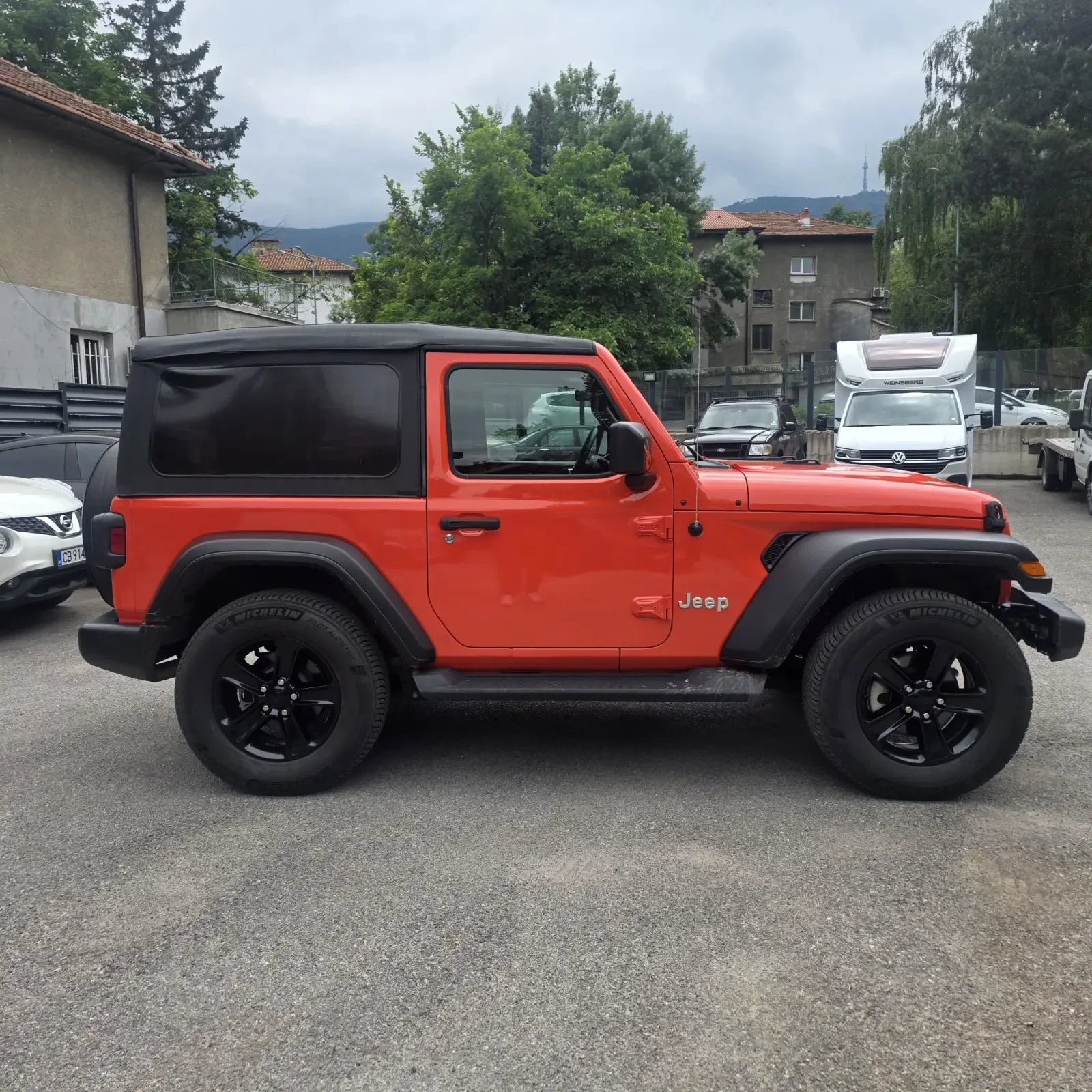 Jeep Wrangler SPORT/2.0T/Automatik/Kamera/4x4, снимка 4 - Автомобили и джипове - 54995012