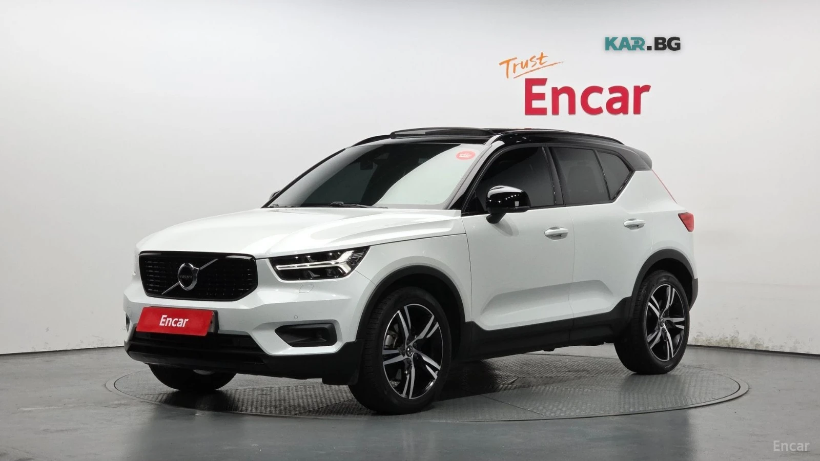 Volvo XC40 T4* R-DESIGN* DISTRONIC* КАМЕРА* ПАНОРАМА* 