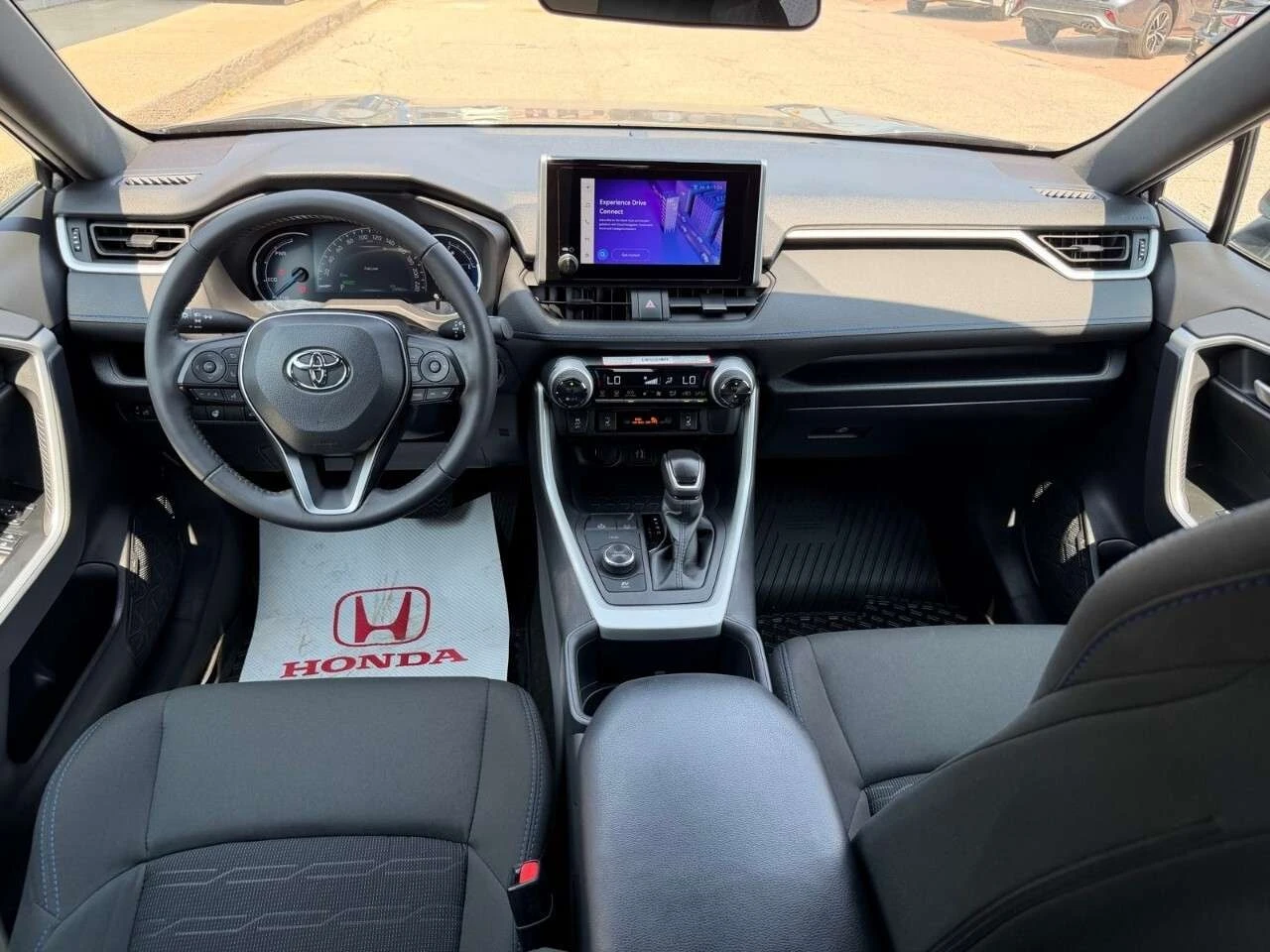 Toyota Rav4 HYBRID SE * AWD * CARFAX * , снимка 10 - Автомобили и джипове - 56069151