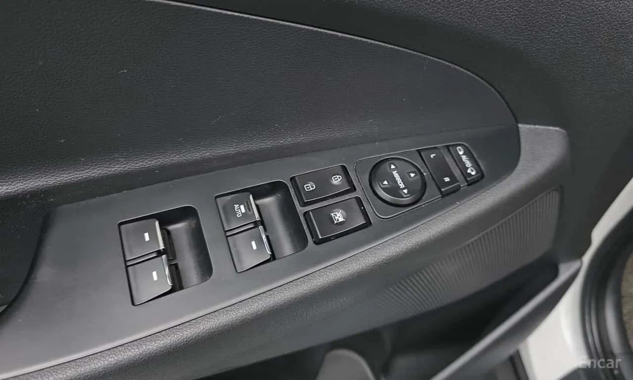 Hyundai Tucson Diesel 2.0 /���������/��������/���������/360  | Mobile.bg � ����������� 11