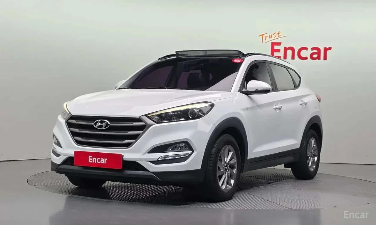 Hyundai Tucson Diesel 2.0 /ОБДУХВАНЕ/ПАНОРАМА/ДИСТРОНИК/360 
