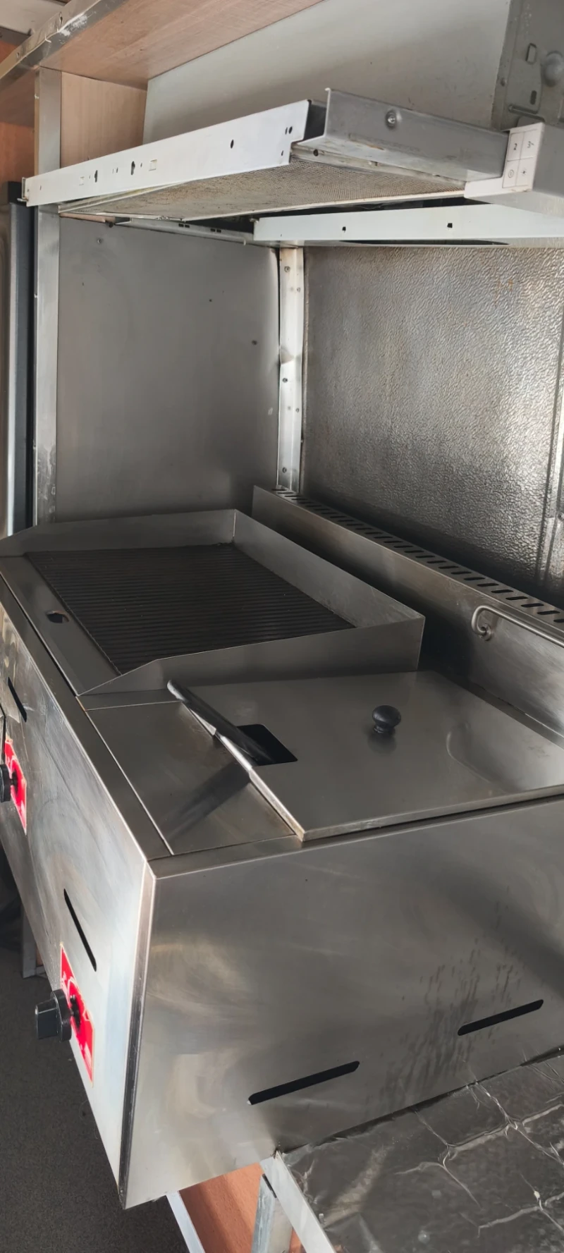 Mercedes-Benz Sprinter, снимка 10 - Бусове и автобуси - 52793071