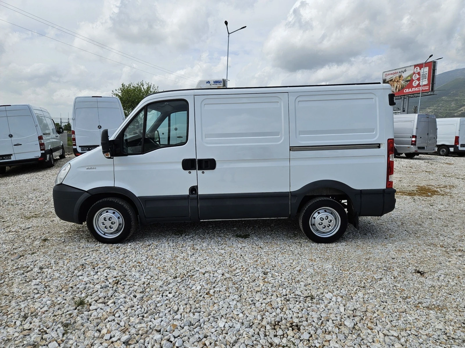 Iveco Daily ХЛАДИЛЕН - изображение 2