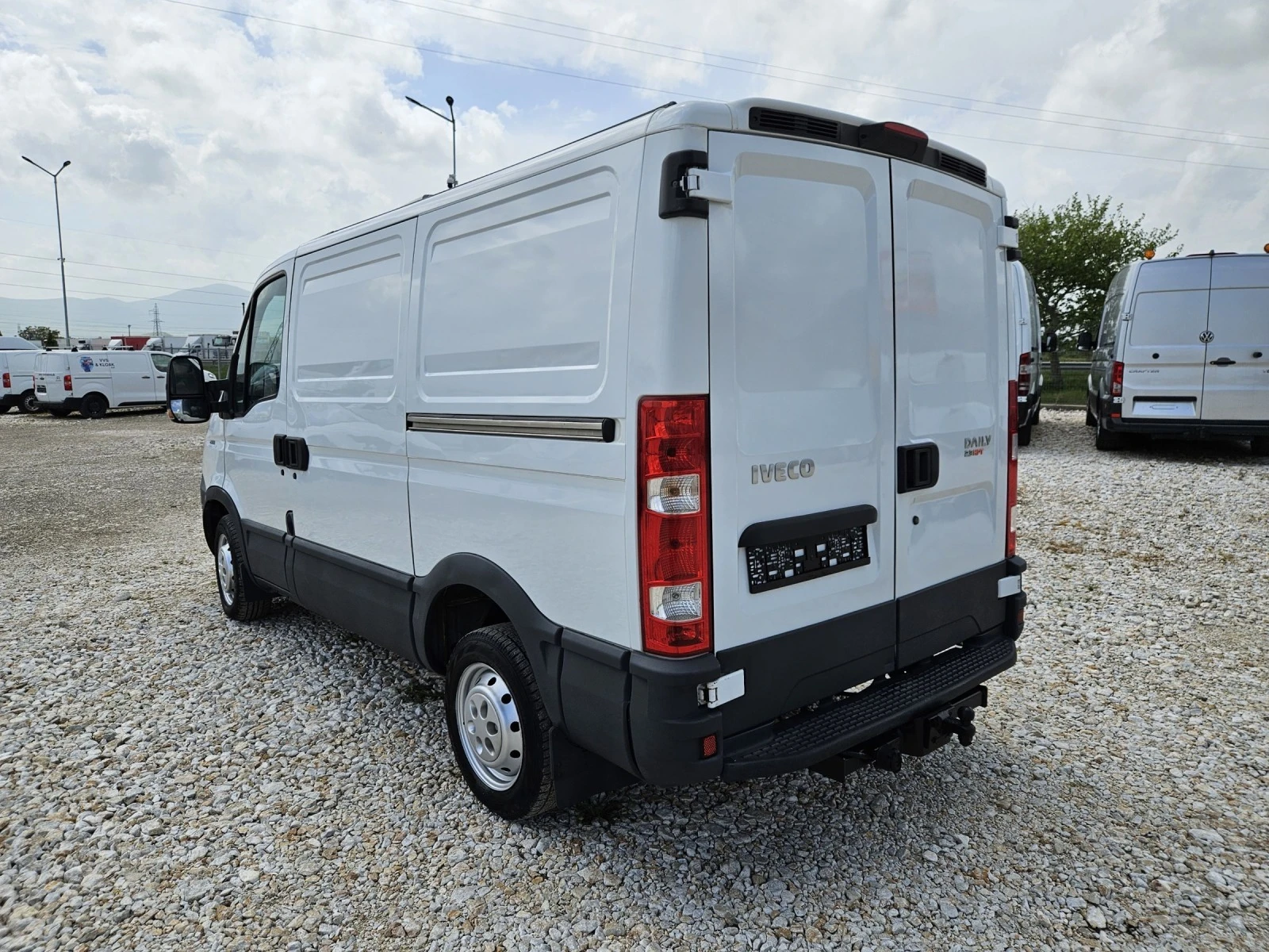 Iveco Daily ХЛАДИЛЕН - изображение 3