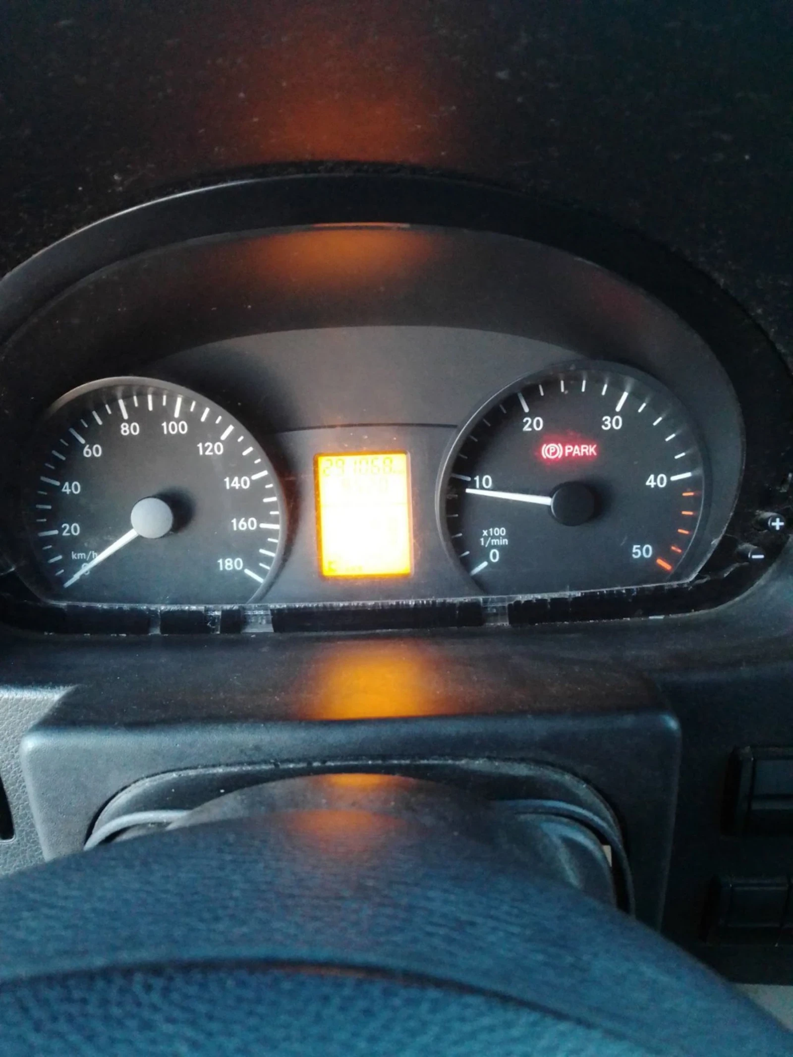 Mercedes-Benz 308  - изображение 5