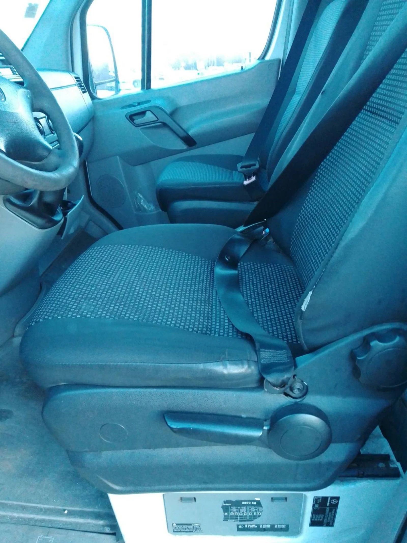 Mercedes-Benz 308  - изображение 7