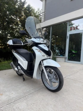 Обява за продажба на Honda Sh 150i 2010 ~2 300 лв. - изображение 1