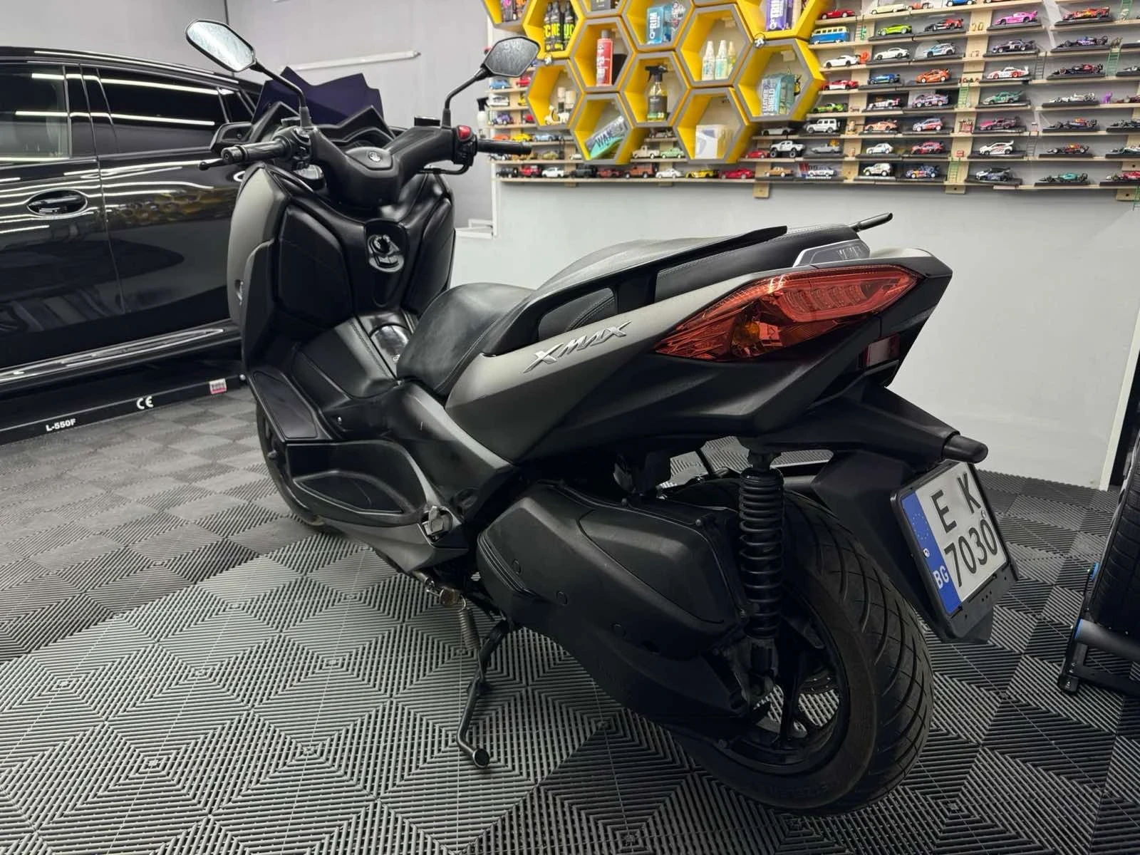 Yamaha X-max 300 - изображение 7