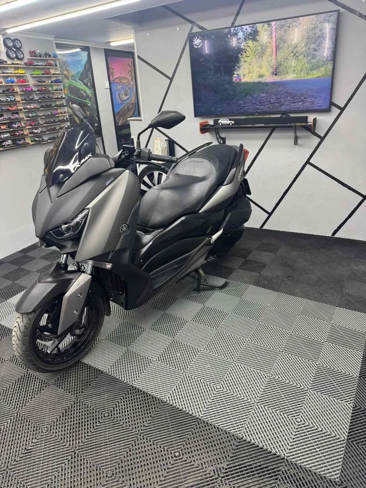 Yamaha X-max 300 - изображение 5
