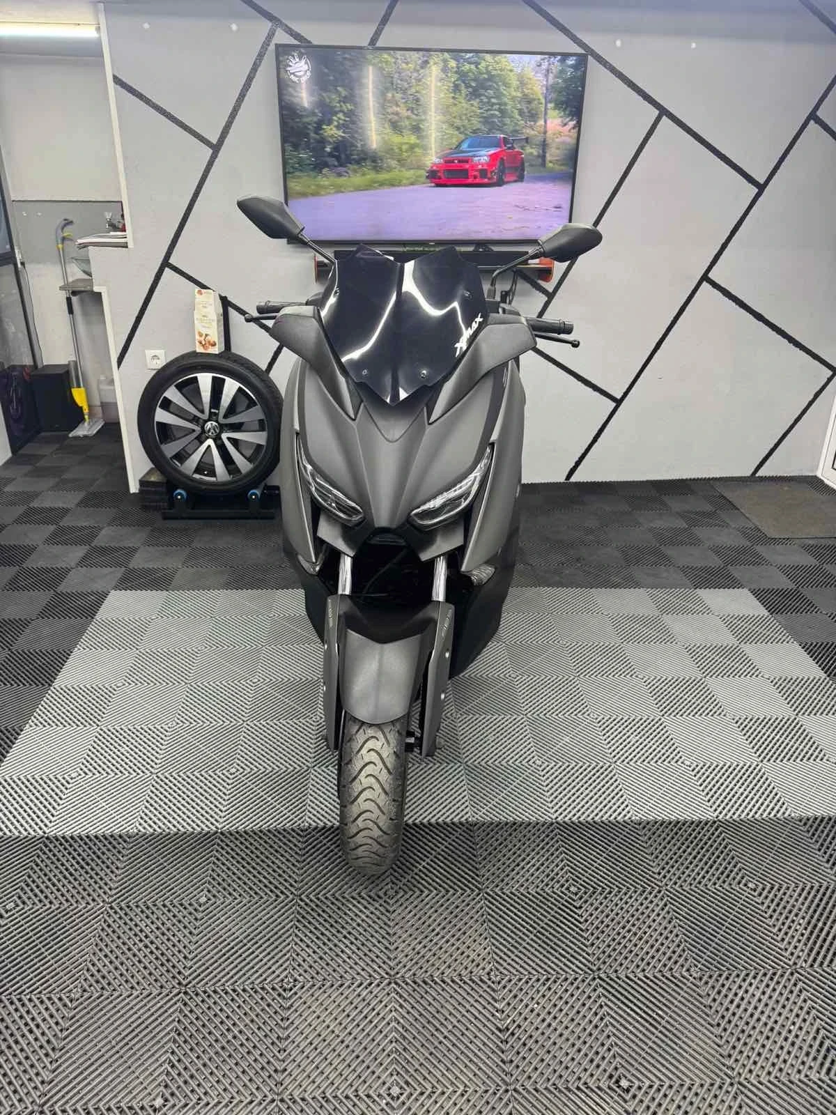 Yamaha X-max 300 - изображение 3