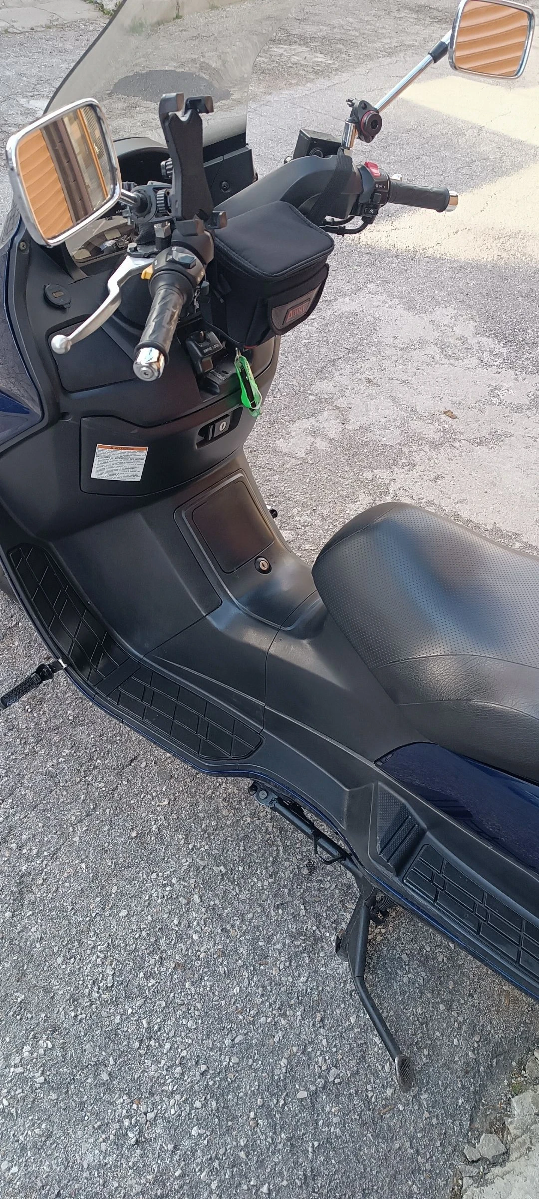 Suzuki Burgman 400, снимка 12 - Мотоциклети и мототехника - 54240001