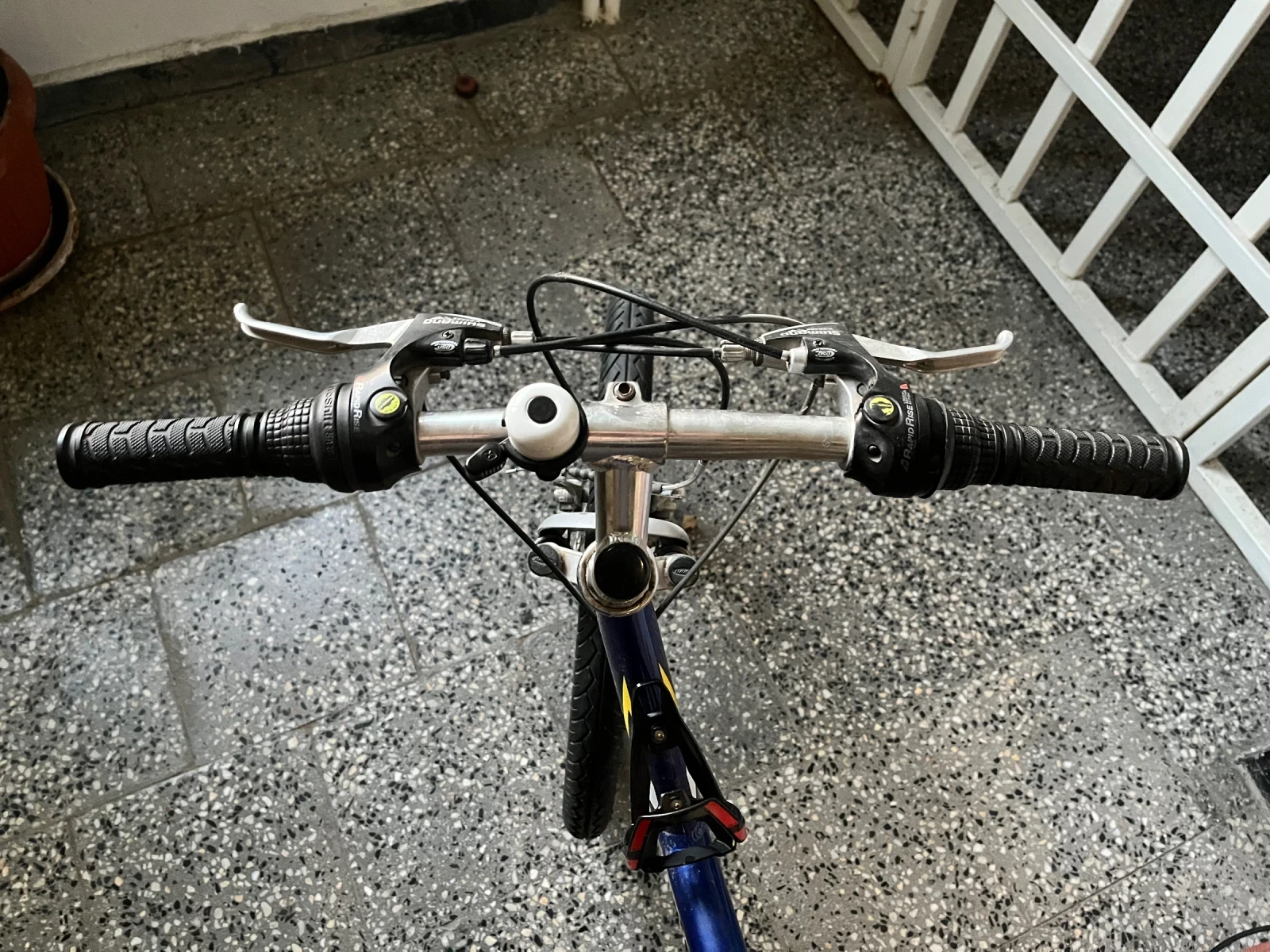 ������ | Mobile.bg � ����������� 5